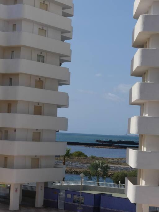 El Balcon De Paqui Apartamento A Pie De Playa La Manga del Mar Menor Exterior photo